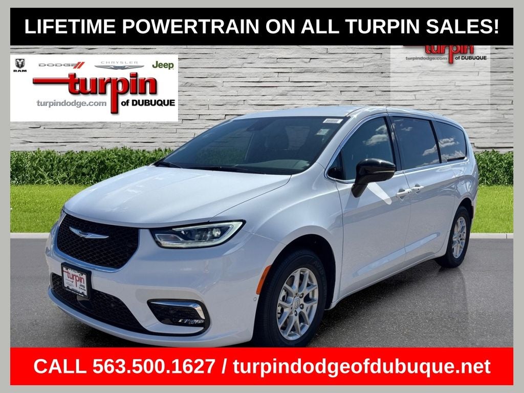 2025 Chrysler Pacifica Select in Bright White Clearcoat — front three-quarter view