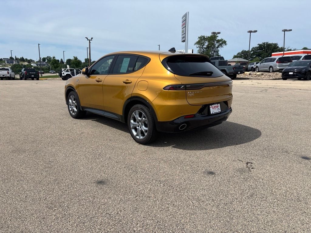 2024 Dodge Hornet — rear three-quarter view